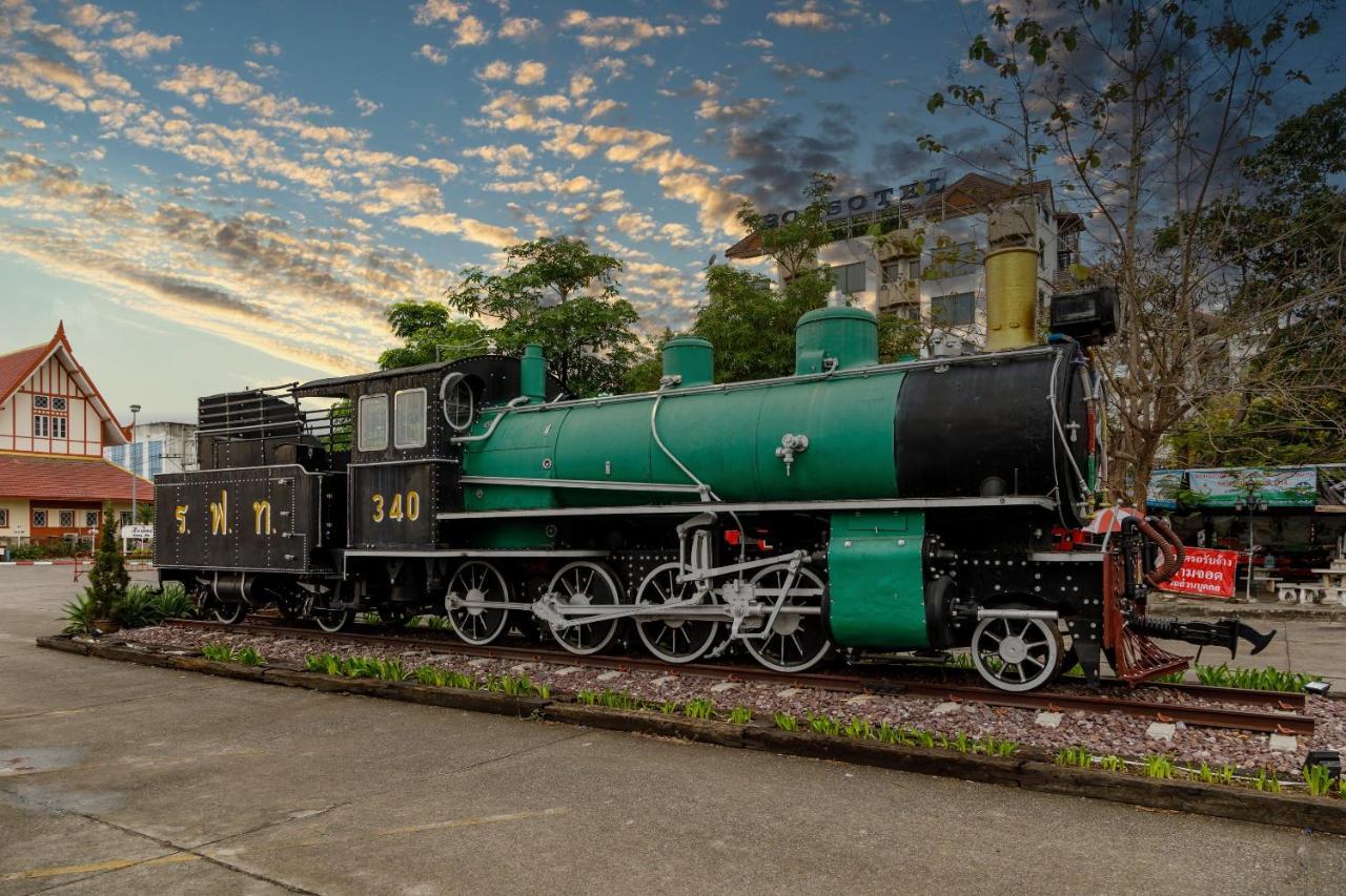Oyo 794 Nice Mum Lodge チエンマイ エクステリア 写真