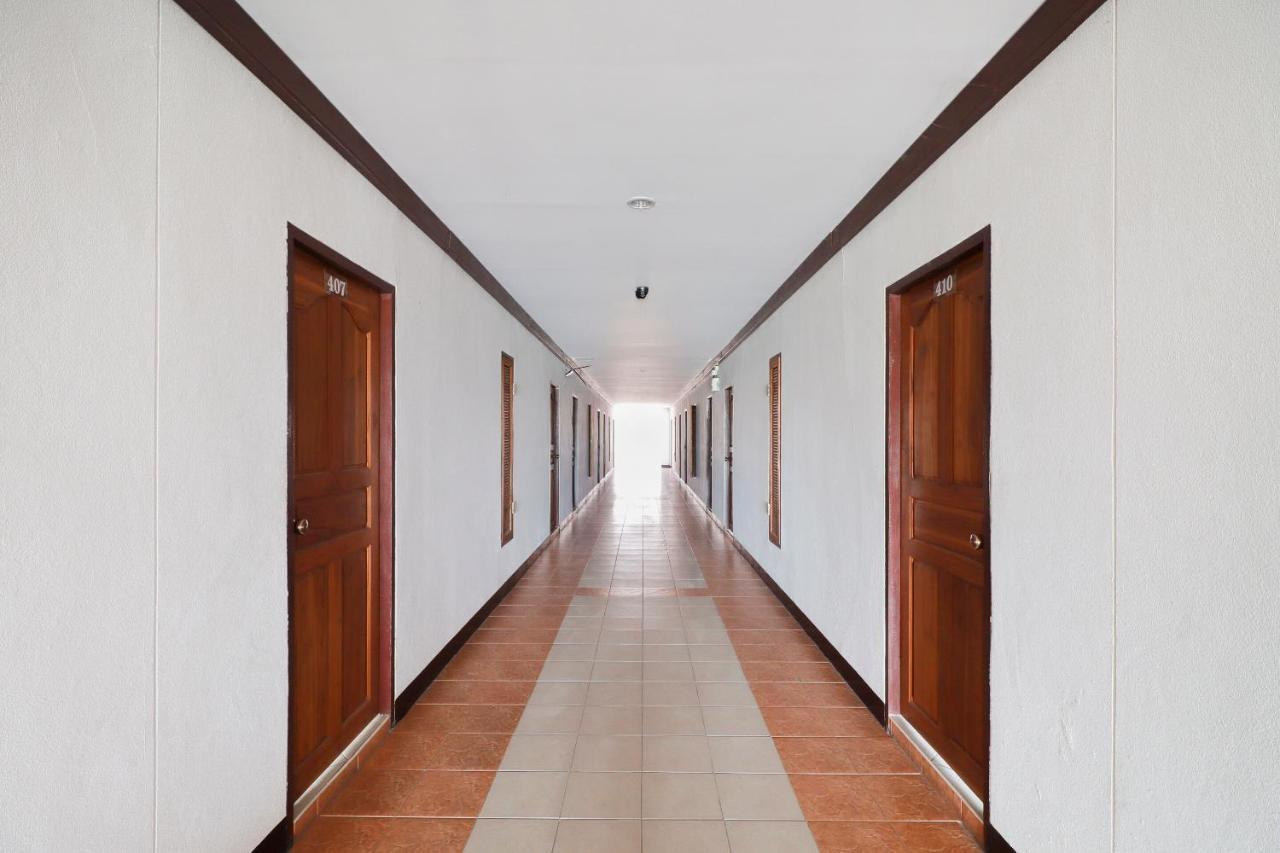 Oyo 794 Nice Mum Lodge チエンマイ エクステリア 写真