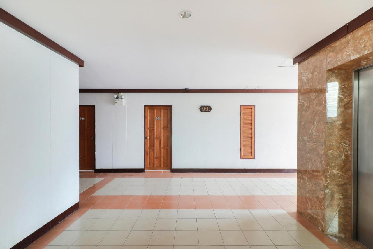Oyo 794 Nice Mum Lodge チエンマイ エクステリア 写真