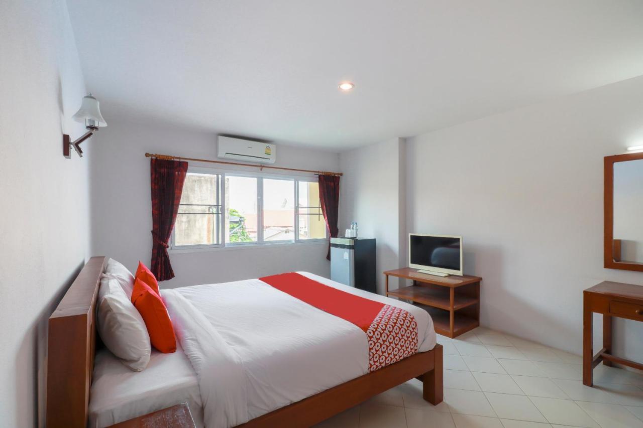 Oyo 794 Nice Mum Lodge チエンマイ エクステリア 写真